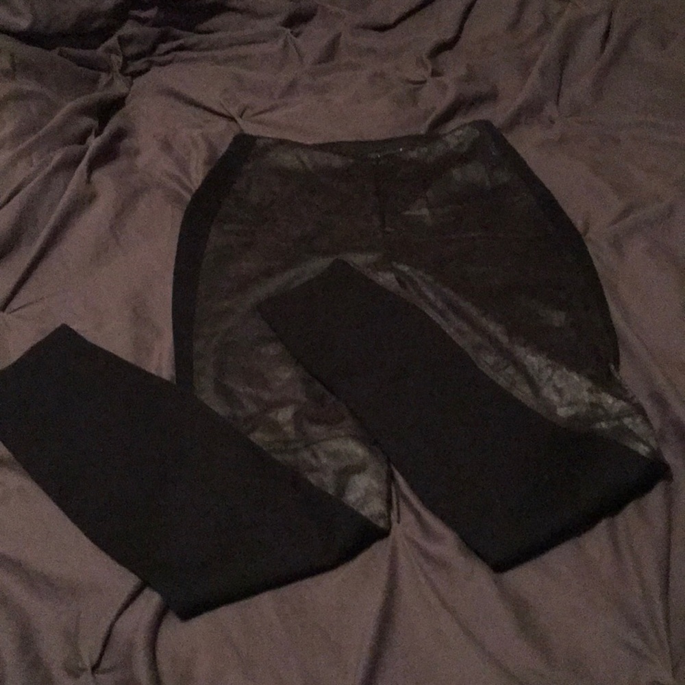 Black leggings